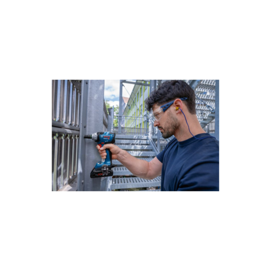 Imagem de GDS 18V-330HC Chave de impacto + 2x 4.0ah ProCore + GAl 18V-40 + Módulo Bluetooth + L-Boxx