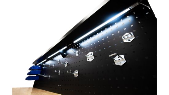 Imagem de Carro bancada com painel, luz LED e tomada elétrica